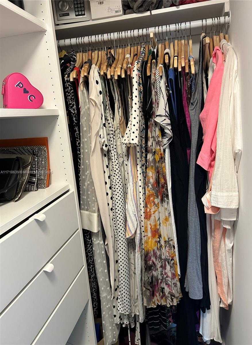 Small Image of 90 ALTON RD #303, Miami Beach Number 9