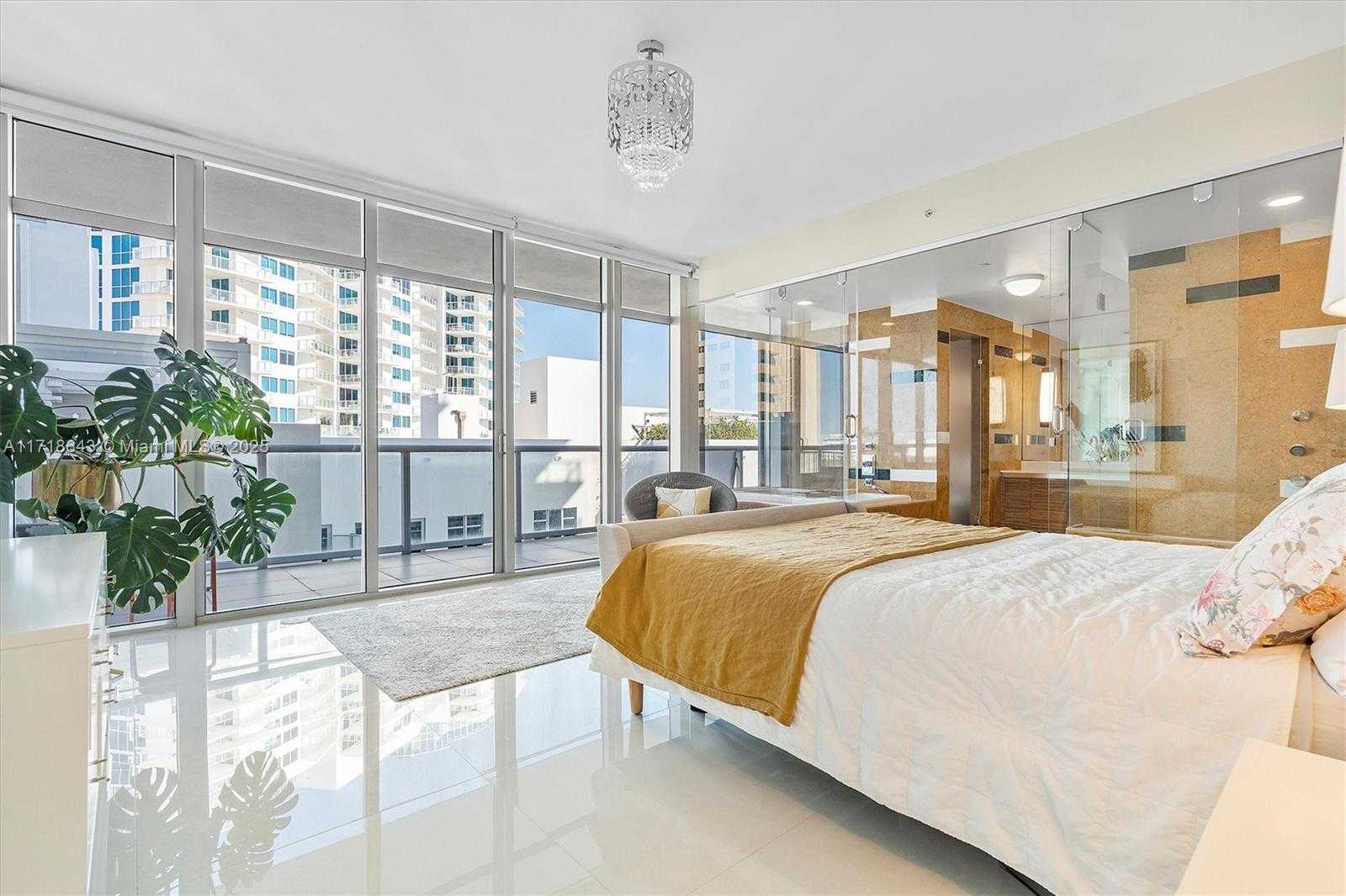 Small Image of 3737 COLLINS AVE #S-804, Miami Beach Number 20