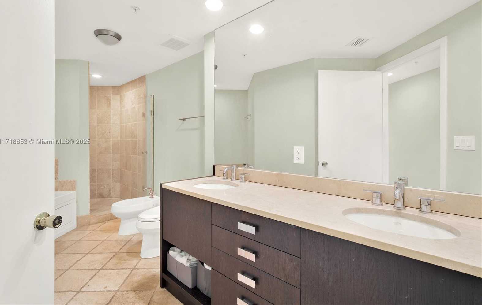 Small Image of 18201 COLLINS AVE #801A, Sunny Isles Beach Number 17
