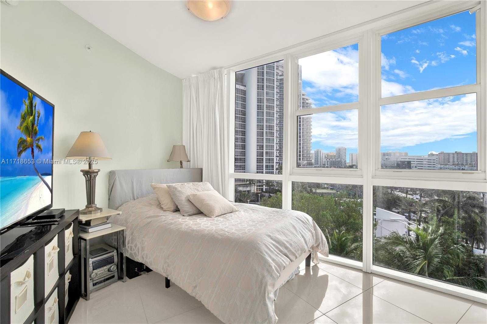 Small Image of 18201 COLLINS AVE #801A, Sunny Isles Beach Number 20