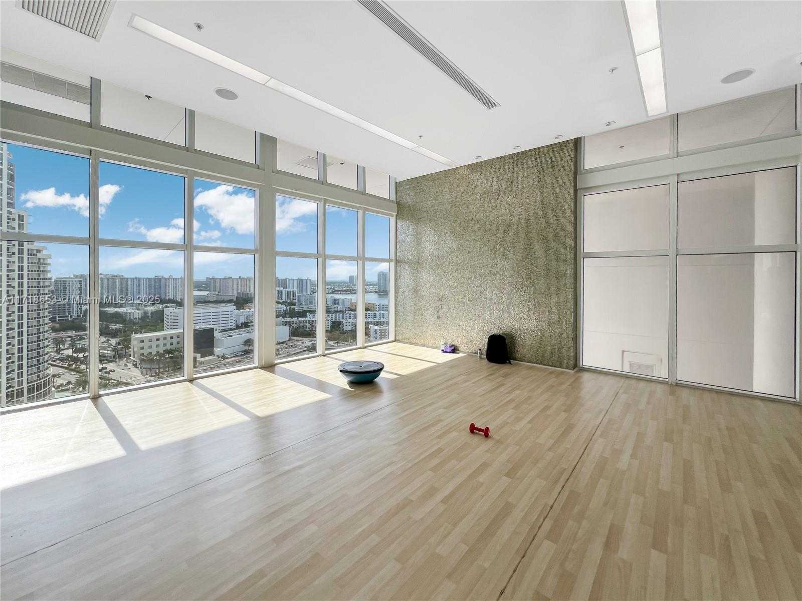 Small Image of 18201 COLLINS AVE #801A, Sunny Isles Beach Number 40