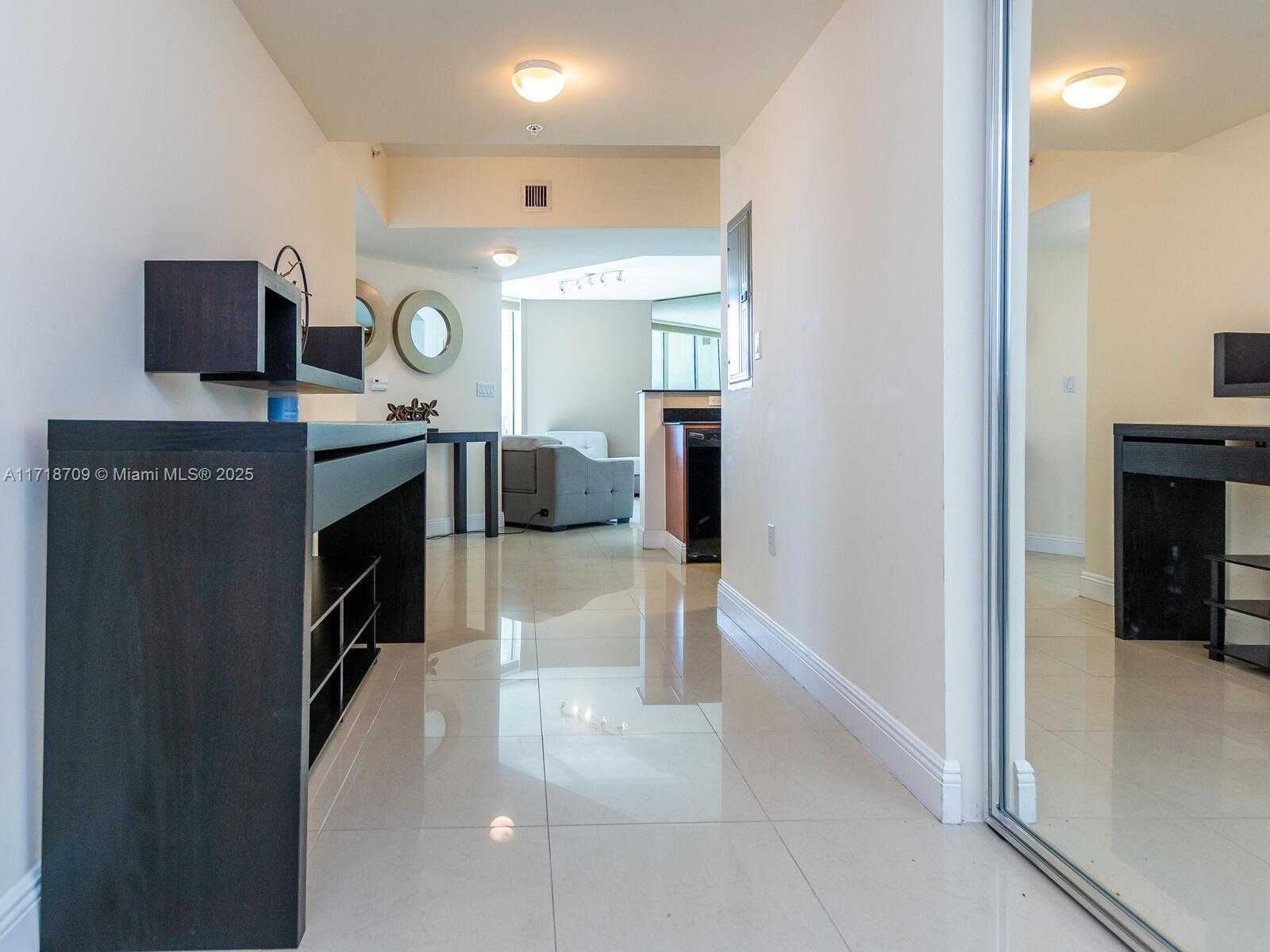 Small Image of 16699 COLLINS AVE #1709, Sunny Isles Beach Number 18