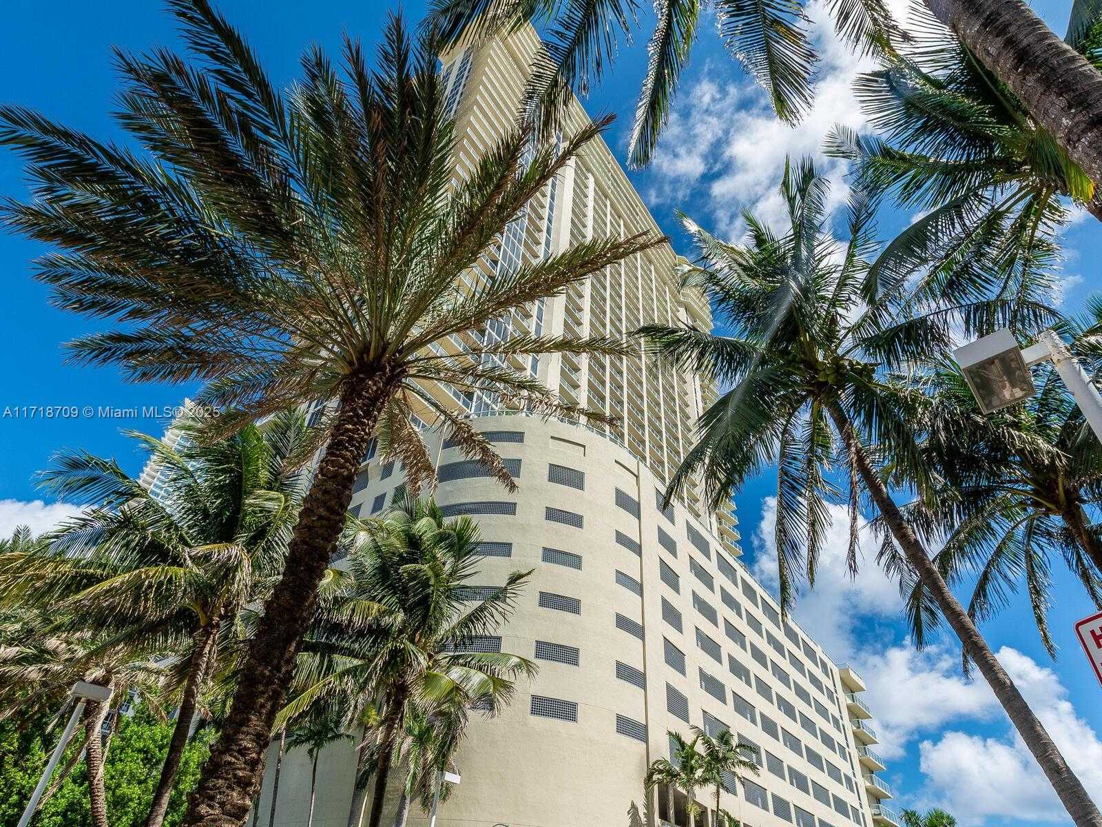Small Image of 16699 COLLINS AVE #1709, Sunny Isles Beach Number 42
