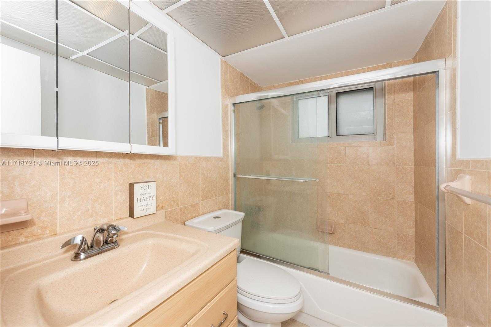 Small Image of 201 GALEN DR #201, Key Biscayne Number 20