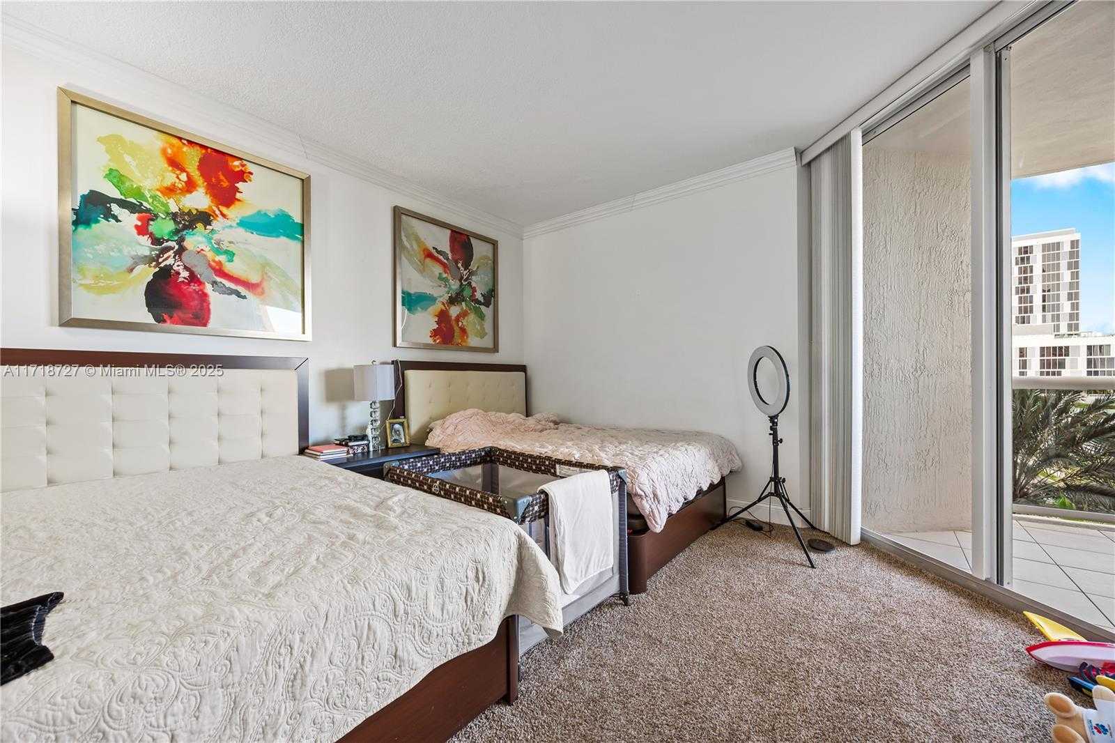 Small Image of 17555 COLLINS AVE #707, Sunny Isles Beach Number 16