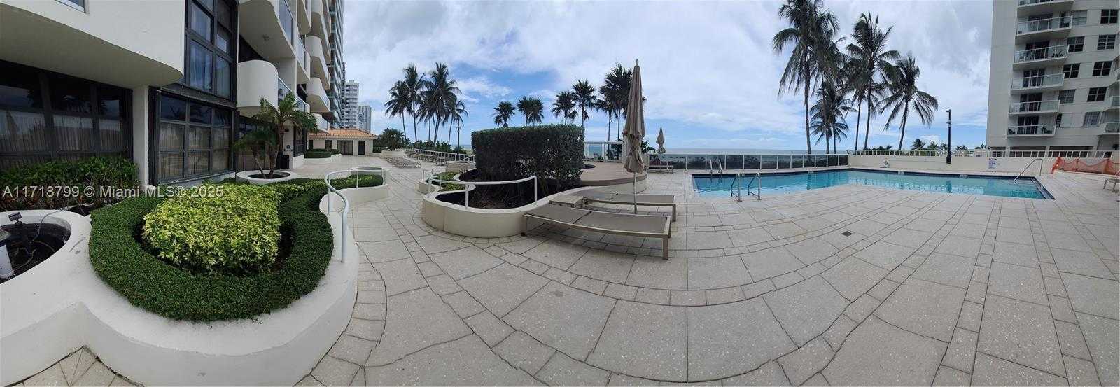 Small Image of 5757 COLLINS AVE #1604, Miami Beach Number 16