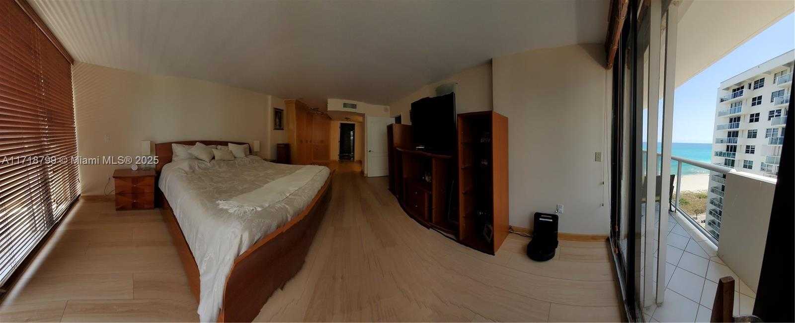 Small Image of 5757 COLLINS AVE #1604, Miami Beach Number 48