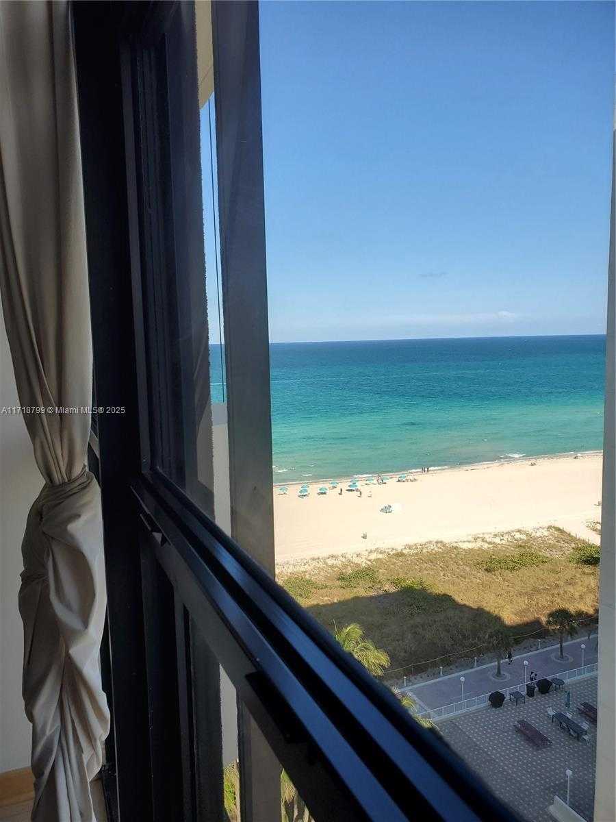 Small Image of 5757 COLLINS AVE #1604, Miami Beach Number 54
