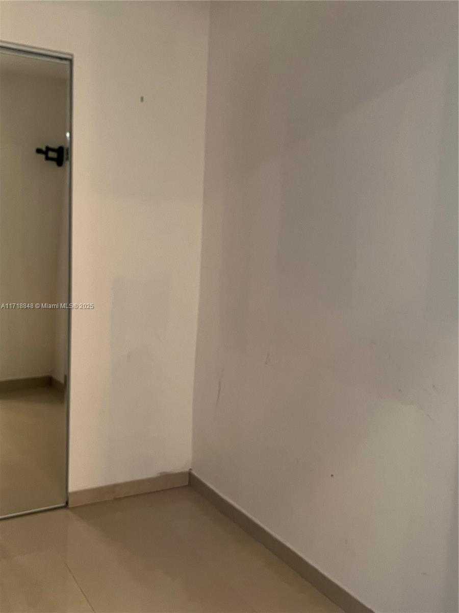 Small Image of 4000 NORTH EAST 170 ST #102, North Miami Beach Number 12