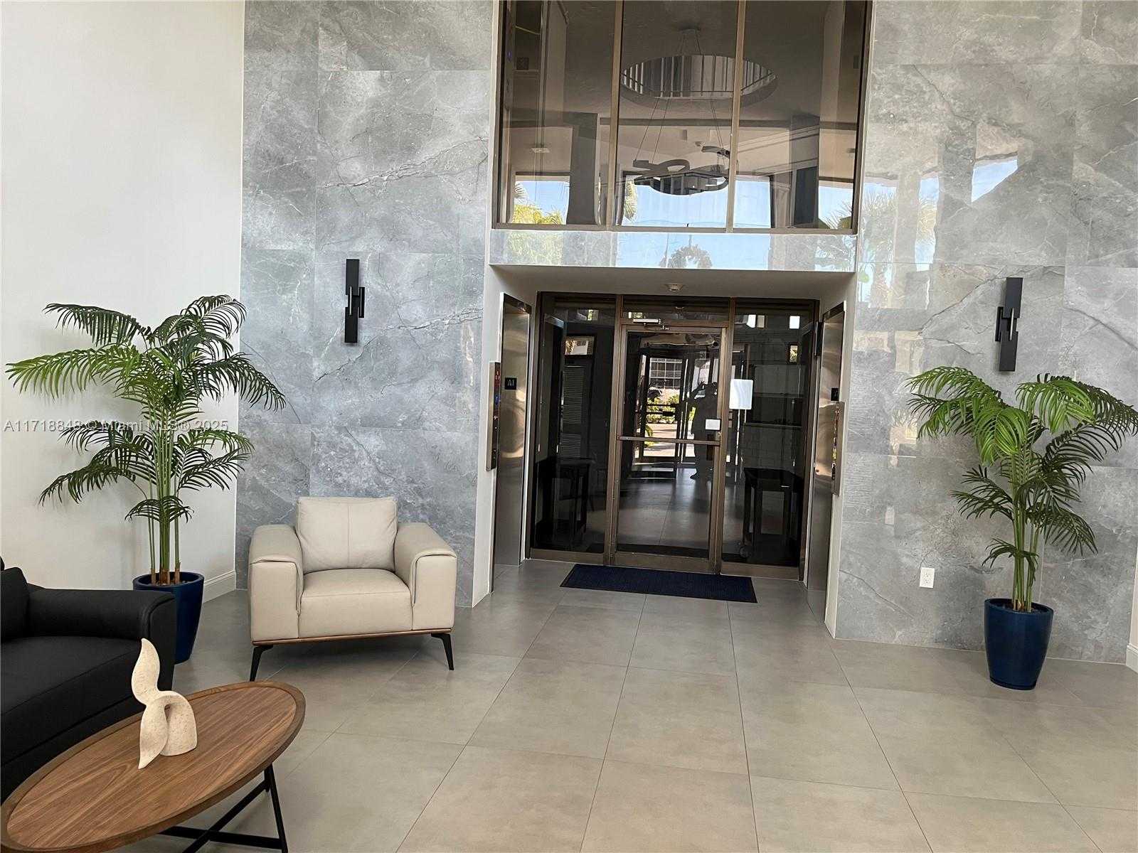 Small Image of 4000 NORTH EAST 170 ST #102, North Miami Beach Number 2