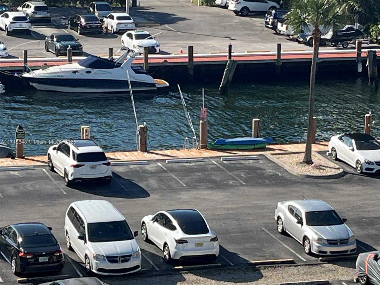 Small Image of 4000 NORTH EAST 170 ST #102, North Miami Beach Number 23