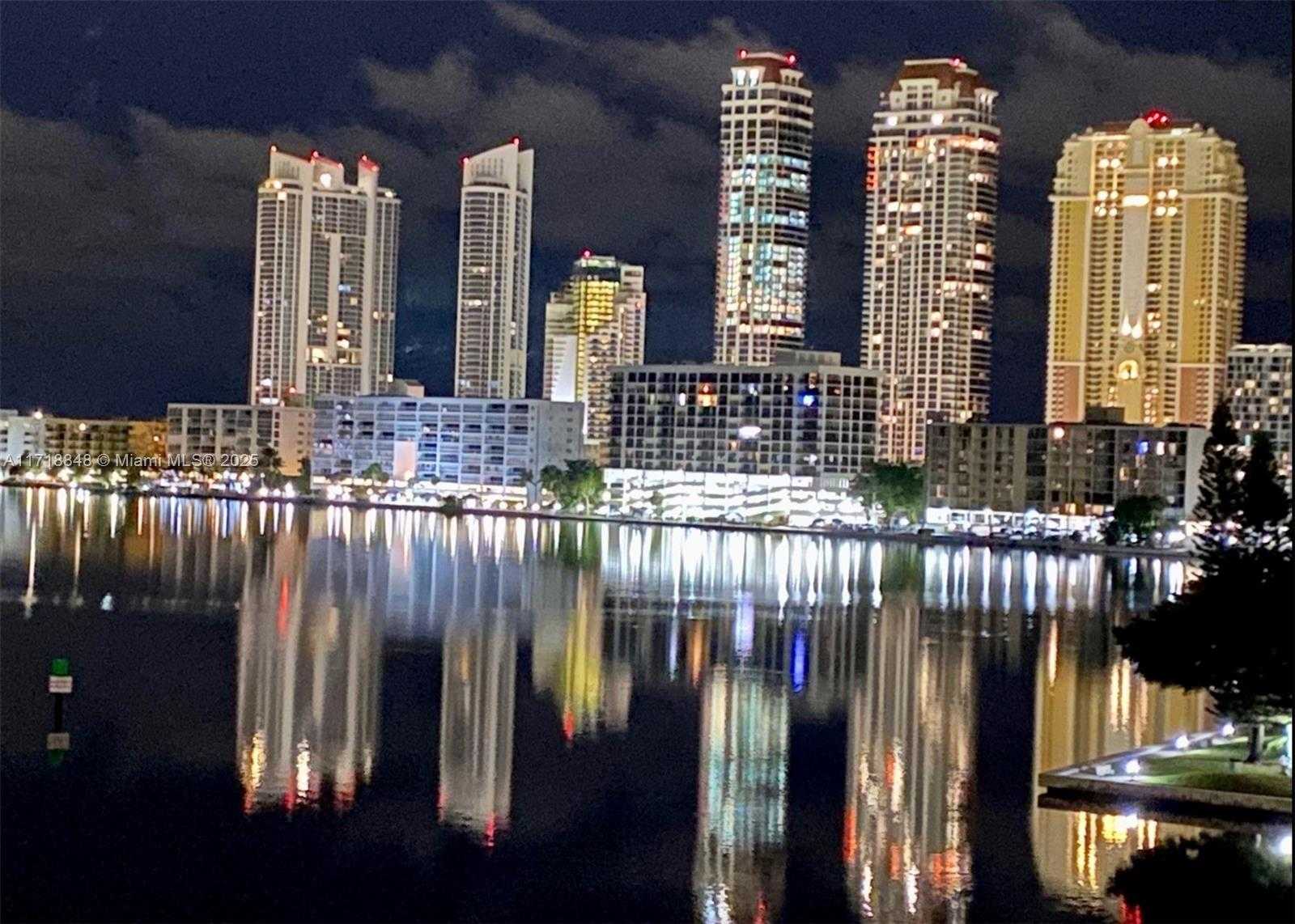Small Image of 4000 NORTH EAST 170 ST #102, North Miami Beach Number 27