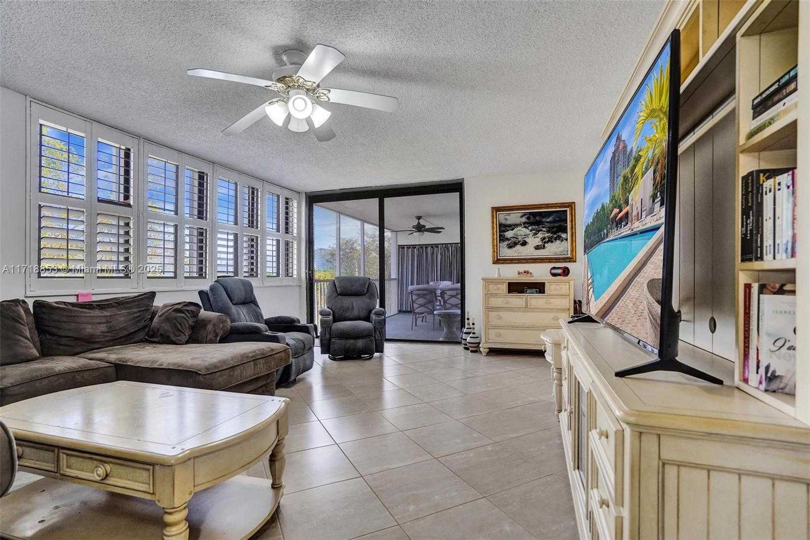 Small Image of 3350 NORTH EAST 192ND ST #4A-B, Aventura Number 16