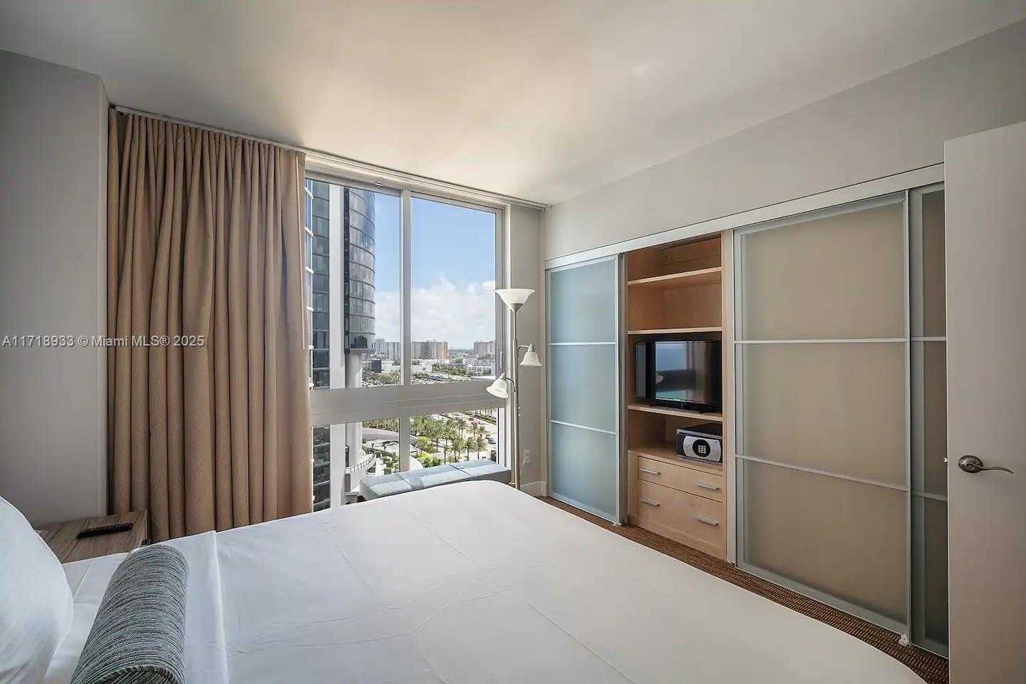 Small Image of 18683 COLLINS AVE #1609, Sunny Isles Beach Number 16