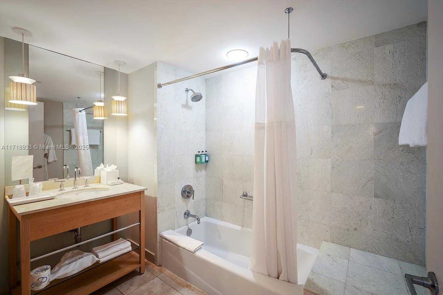 Small Image of 18683 COLLINS AVE #1609, Sunny Isles Beach Number 18