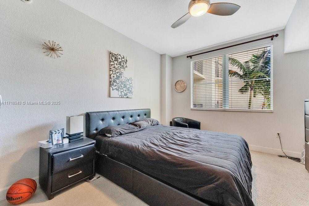 Small Image of 1830 RADIUS DR #418, Hollywood Number 10