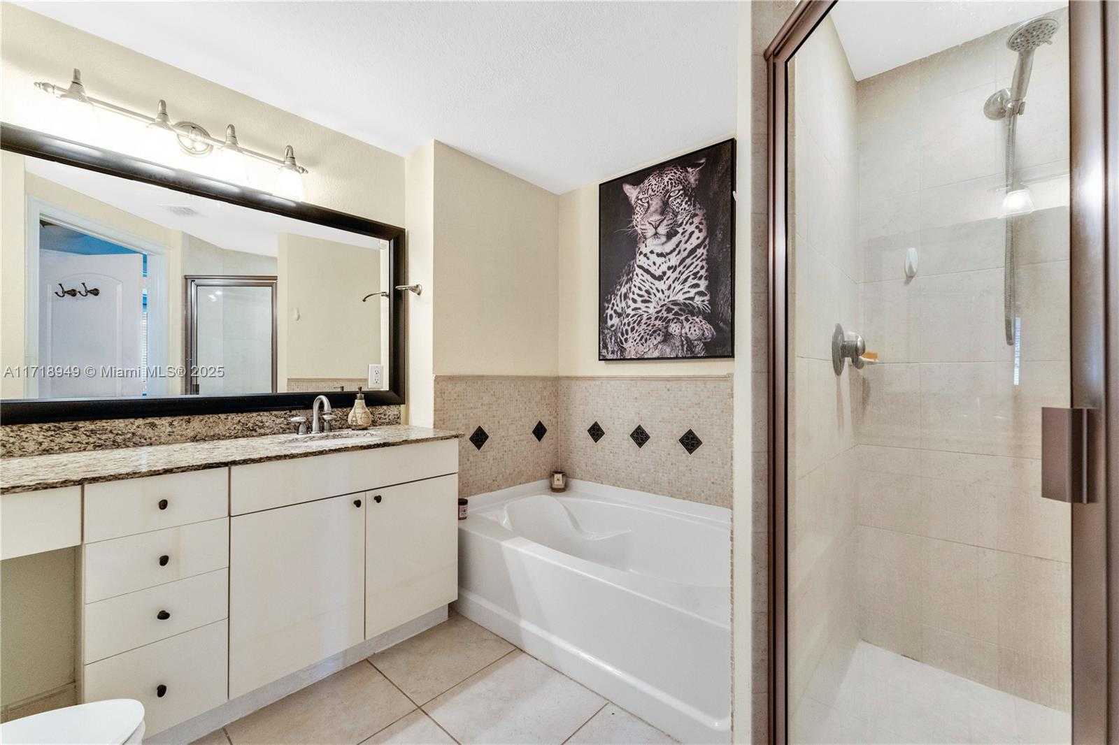 Small Image of 1830 RADIUS DR #418, Hollywood Number 12