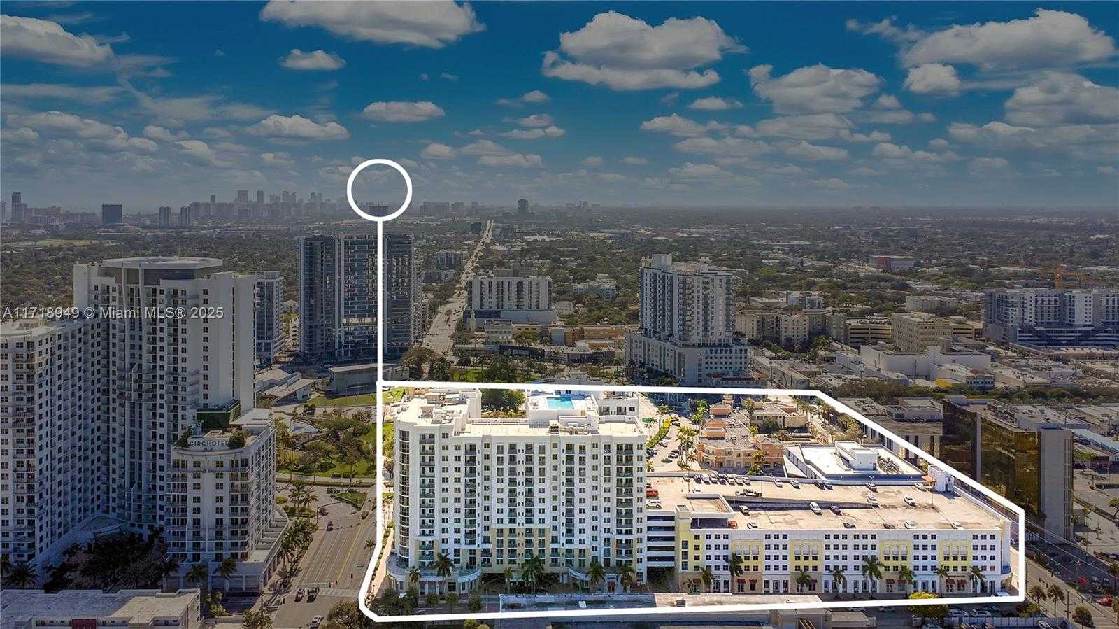 Small Image of 1830 RADIUS DR #418, Hollywood Number 2