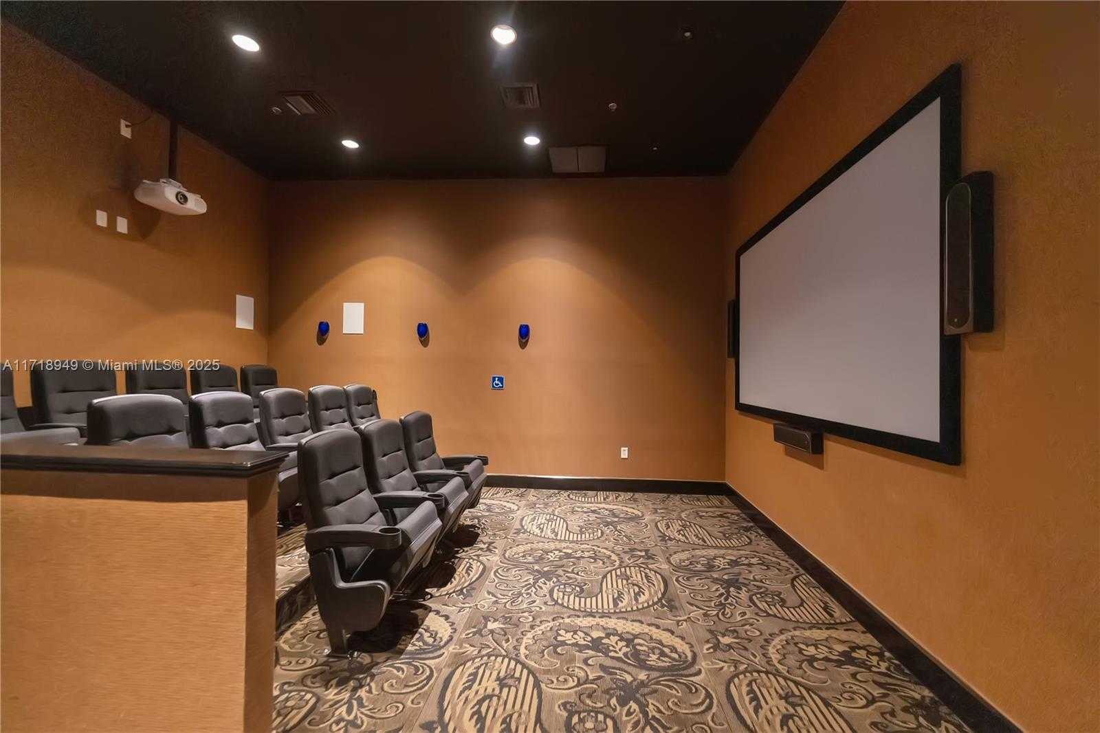 Small Image of 1830 RADIUS DR #418, Hollywood Number 24