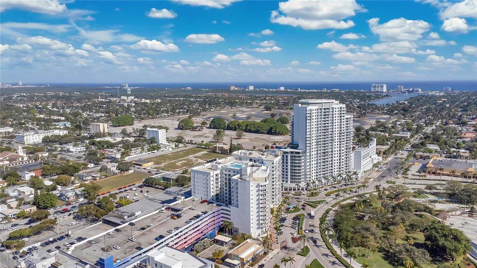 Small Image of 1830 RADIUS DR #418, Hollywood Number 27
