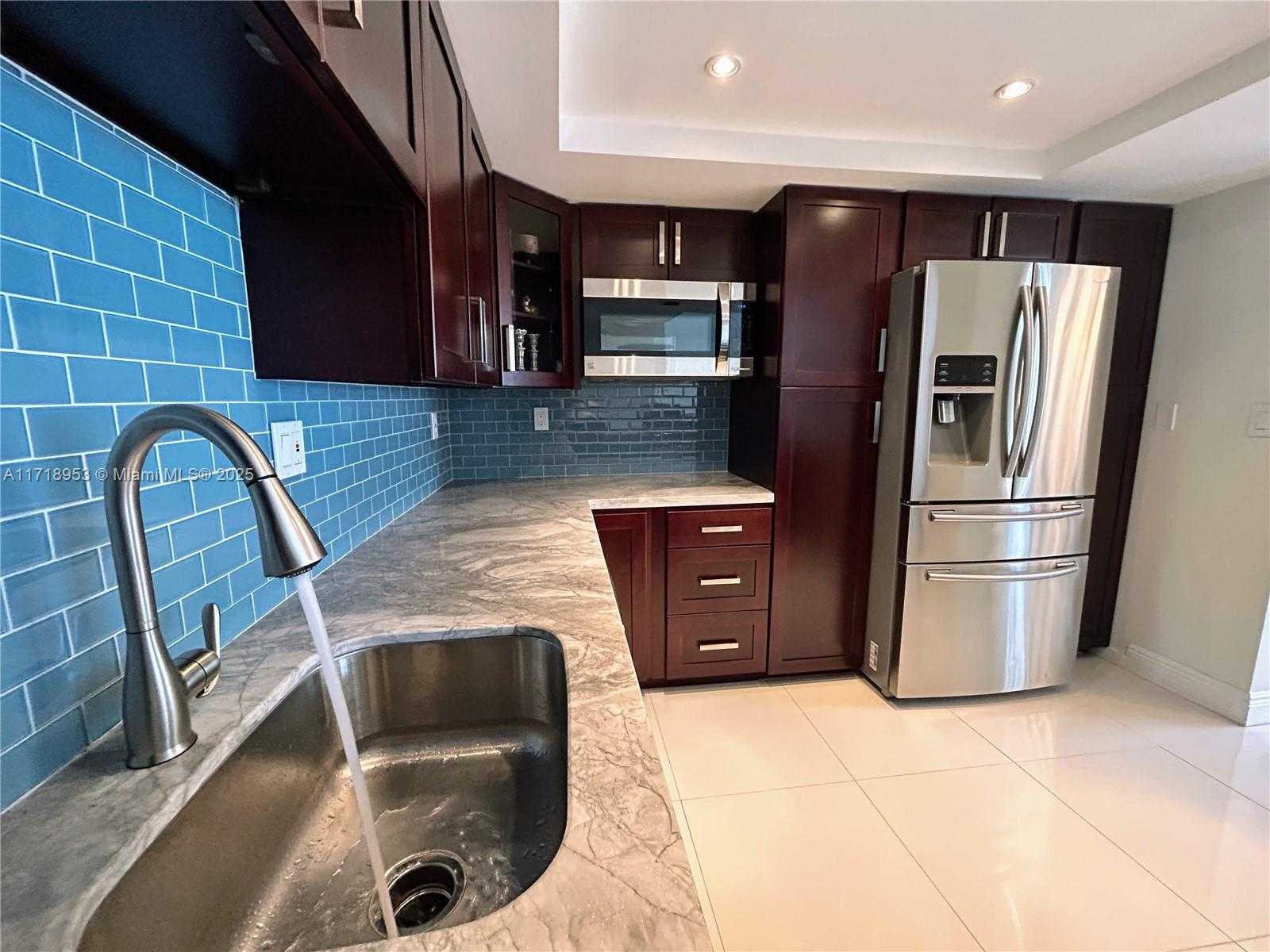 Small Image of 2030 SOUTH OCEAN DR #506, Hallandale Beach Number 38