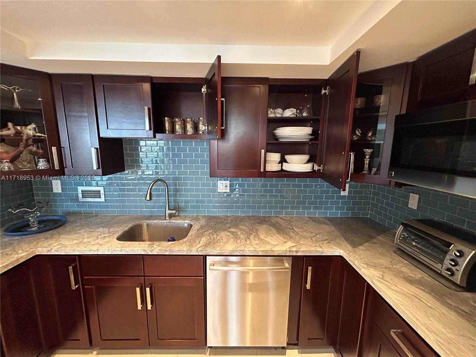 Small Image of 2030 SOUTH OCEAN DR #506, Hallandale Beach Number 41