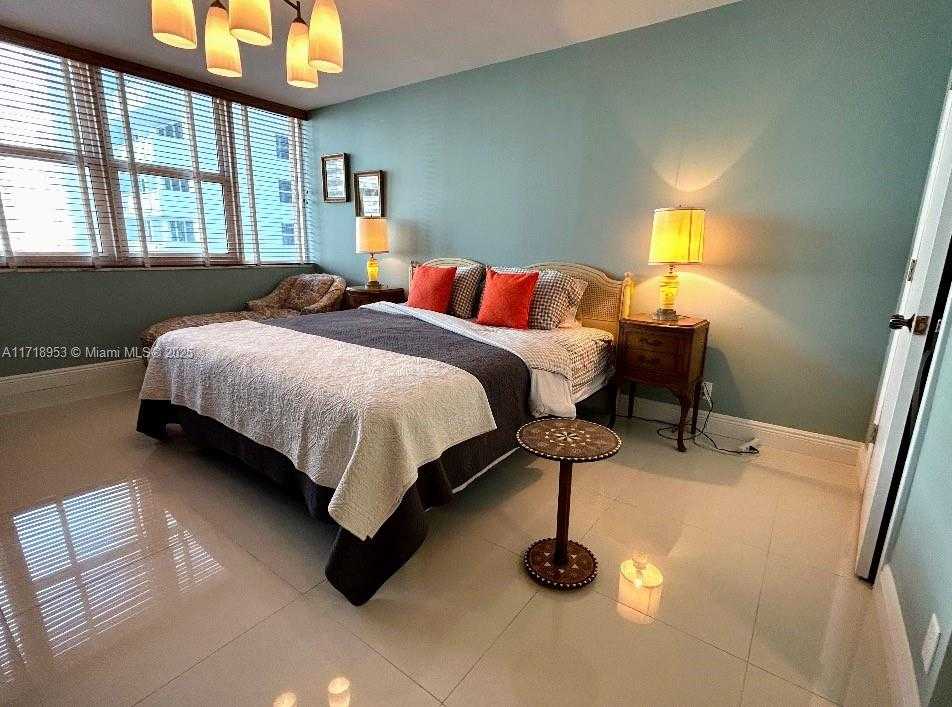 Small Image of 2030 SOUTH OCEAN DR #506, Hallandale Beach Number 47