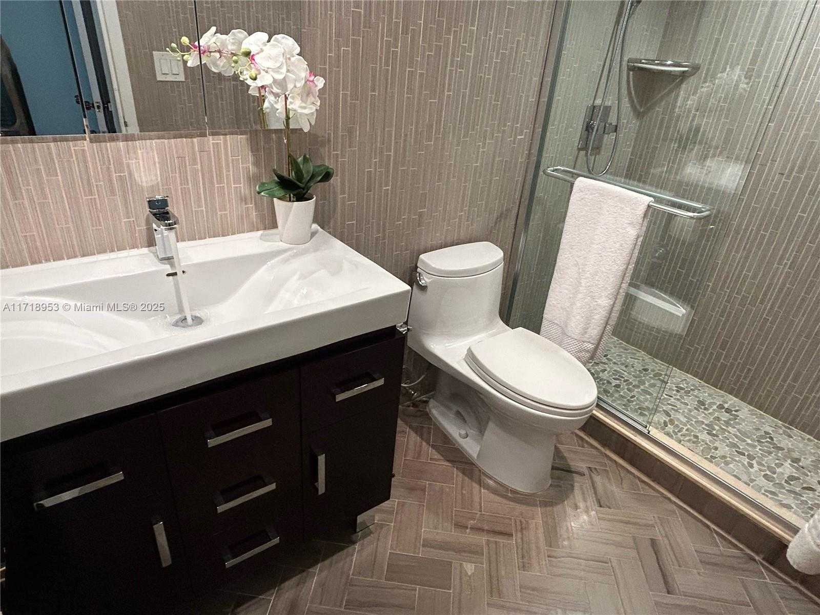 Small Image of 2030 SOUTH OCEAN DR #506, Hallandale Beach Number 52