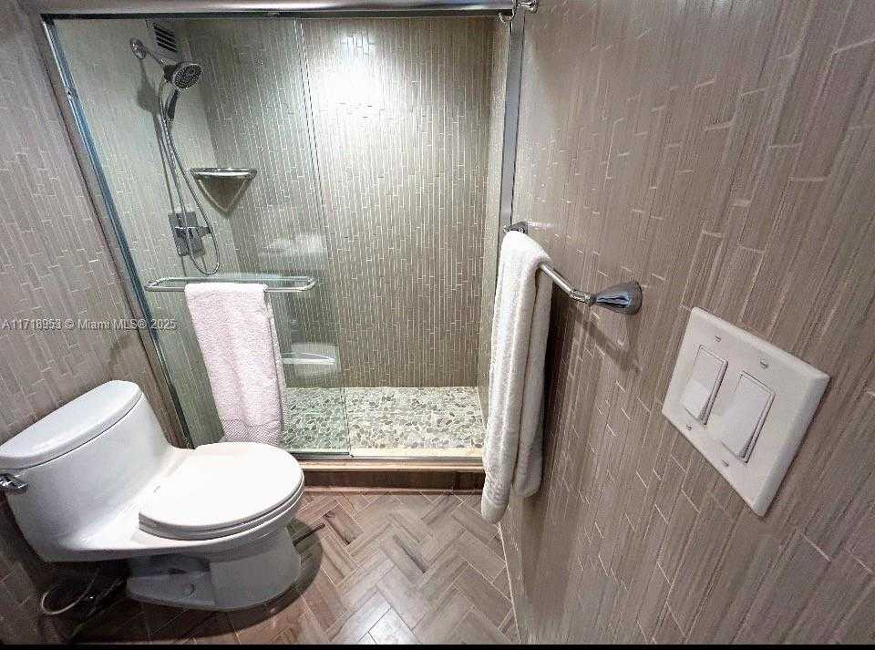 Small Image of 2030 SOUTH OCEAN DR #506, Hallandale Beach Number 55
