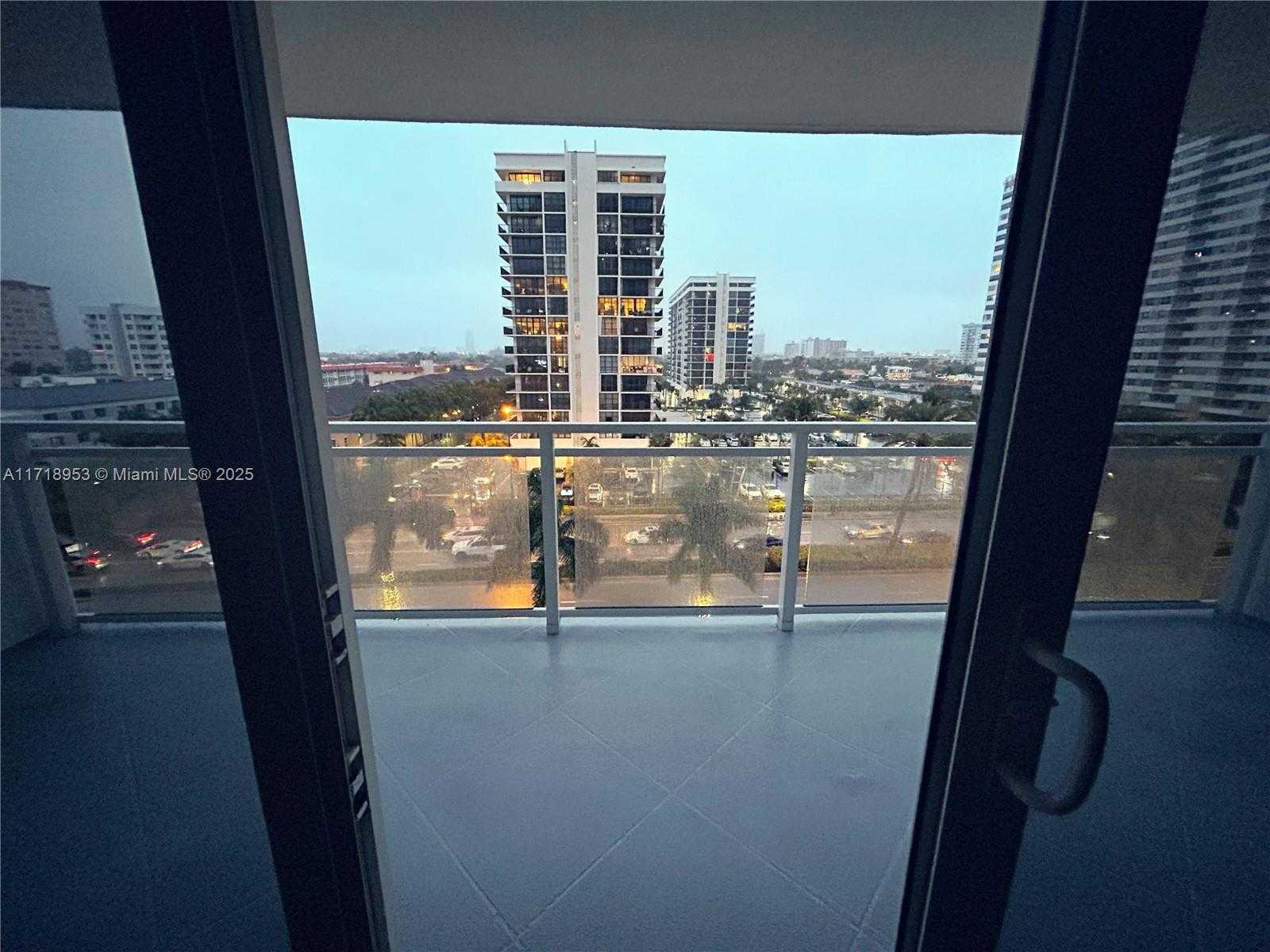 Small Image of 2030 SOUTH OCEAN DR #506, Hallandale Beach Number 61