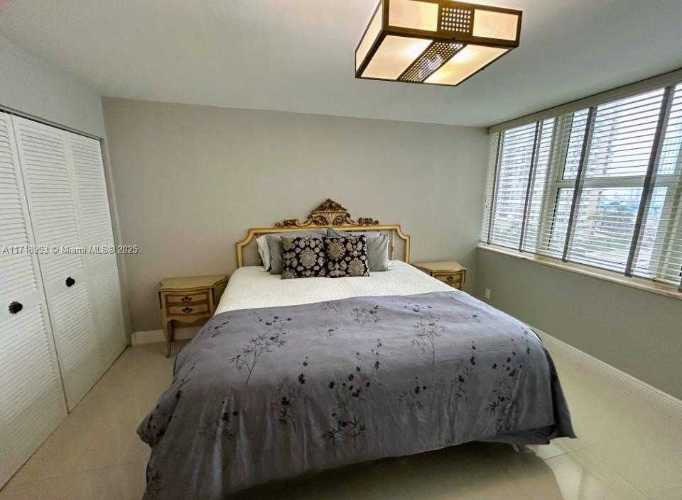 Small Image of 2030 SOUTH OCEAN DR #506, Hallandale Beach Number 65