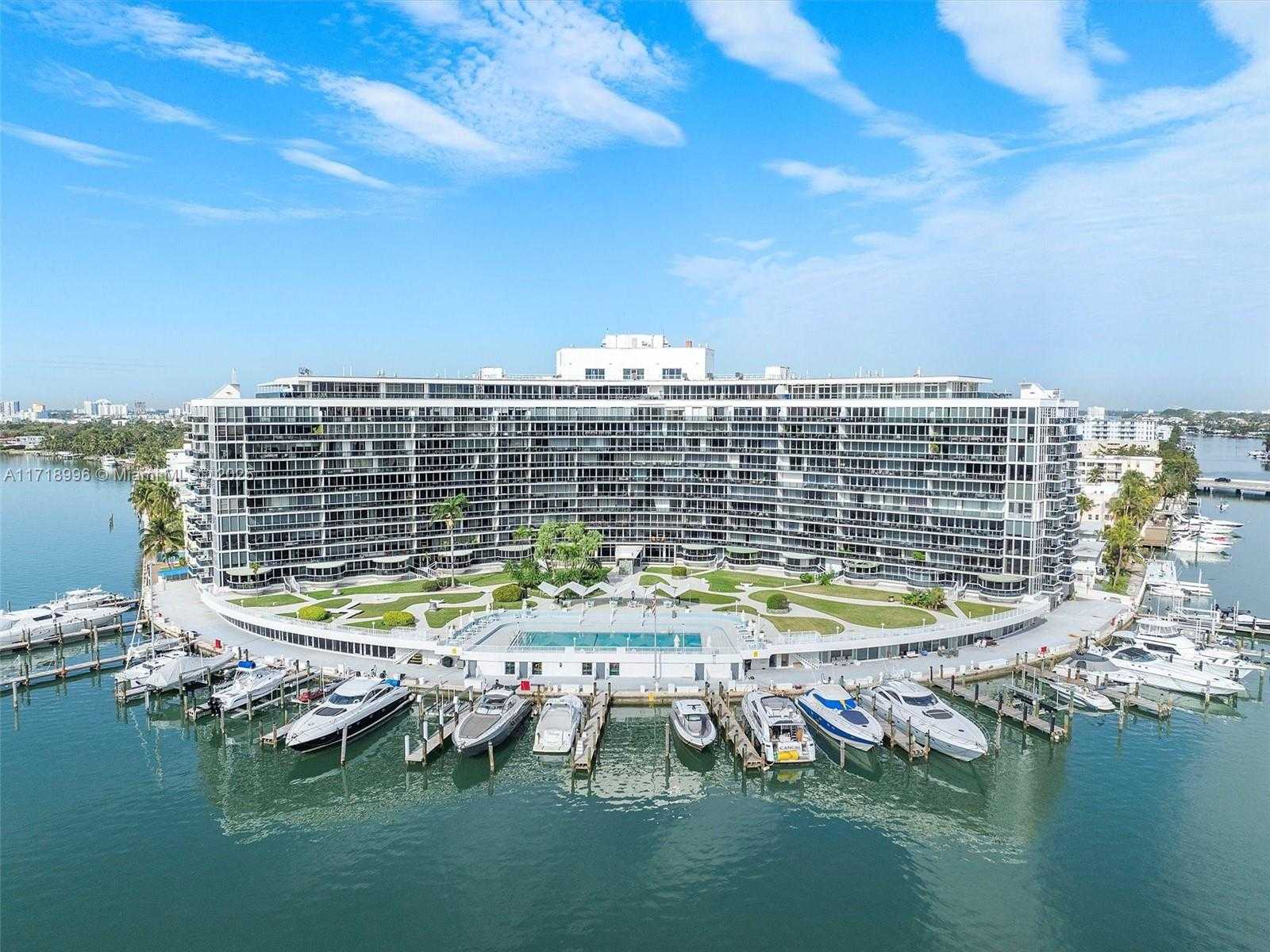 Small Image of 900 BAY DR #411, Miami Beach Number 13