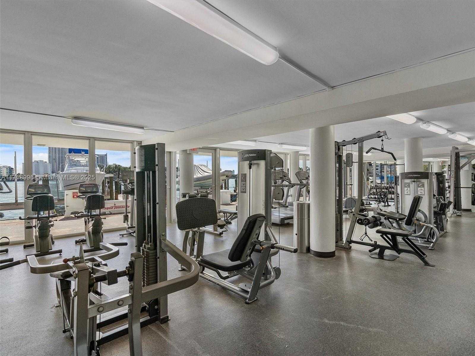 Small Image of 900 BAY DR #411, Miami Beach Number 20