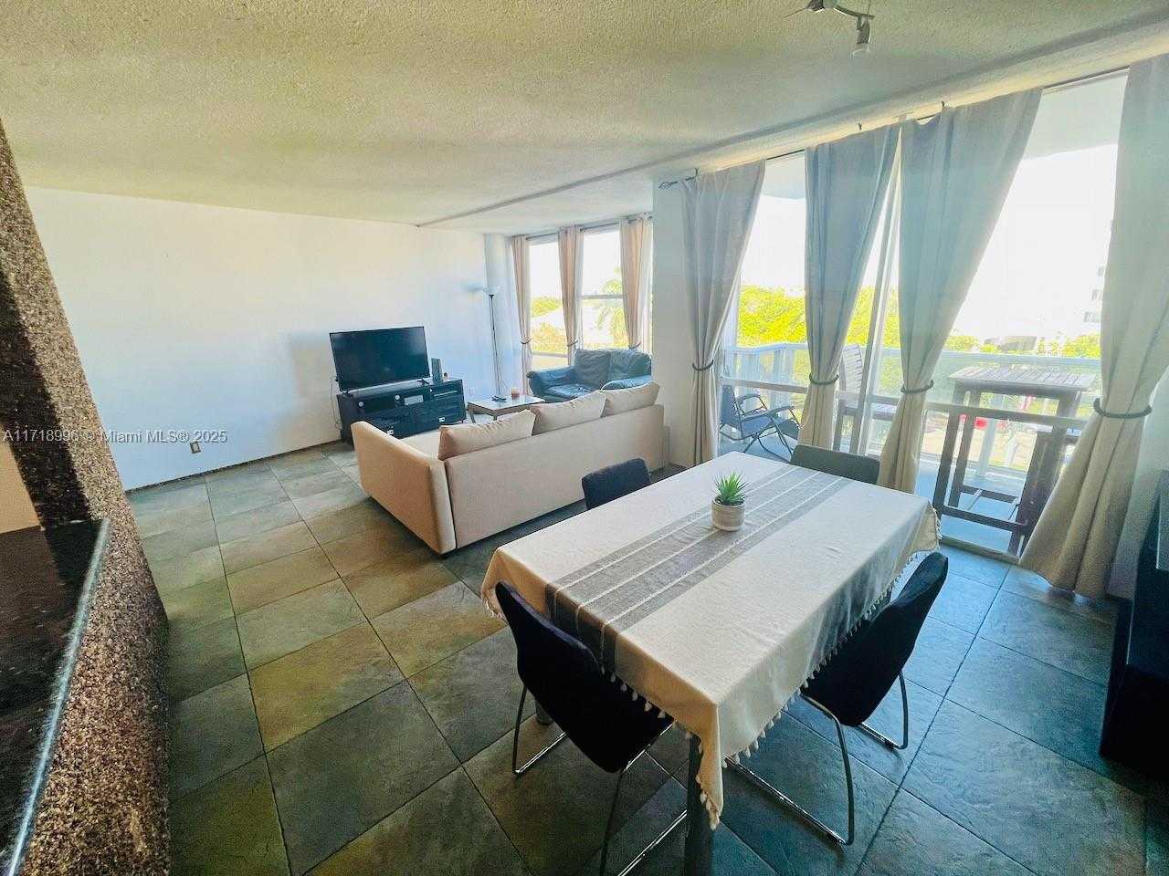 Small Image of 900 BAY DR #411, Miami Beach Number 34