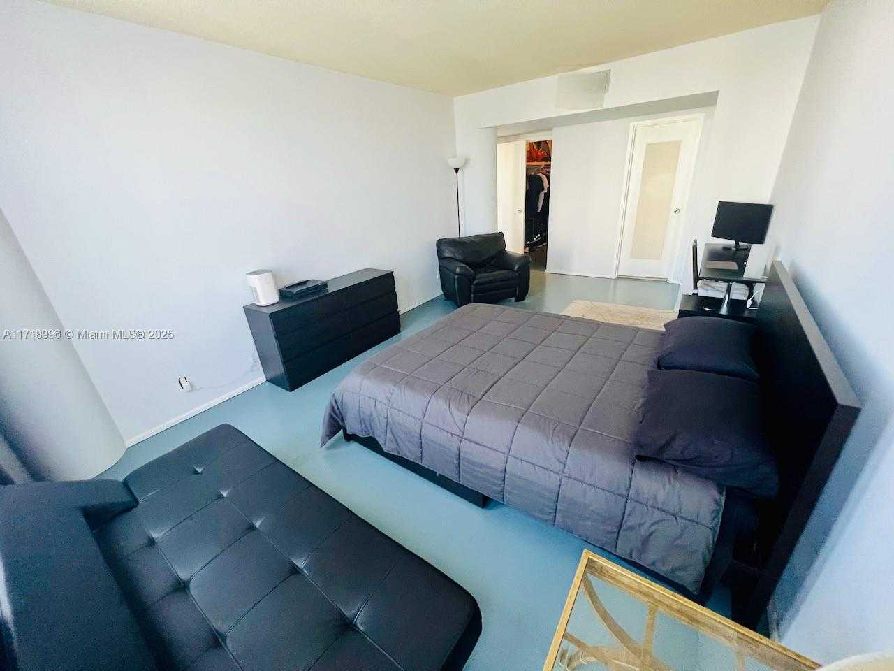 Small Image of 900 BAY DR #411, Miami Beach Number 35