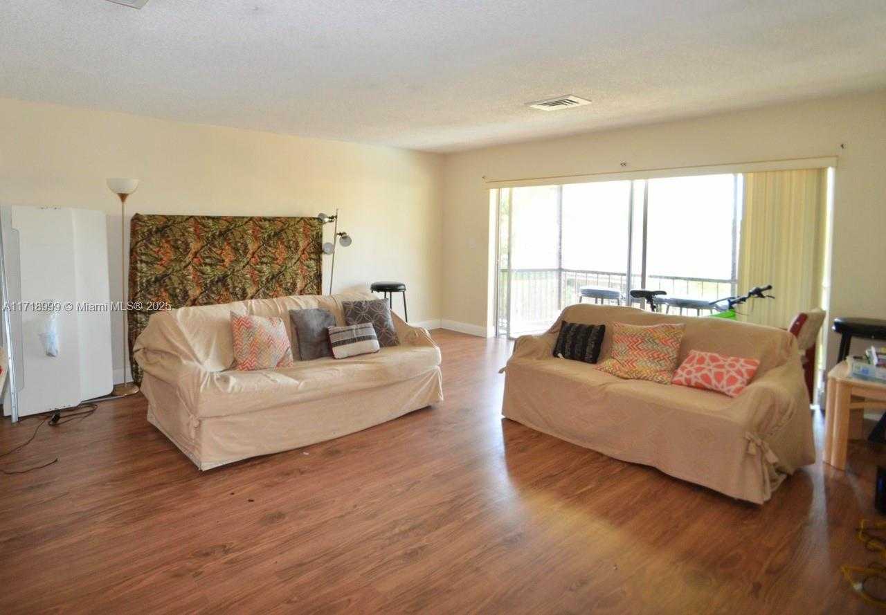 Small Image of 8900 WEST SAMPLE ROAD #204, Coral Springs Number 7