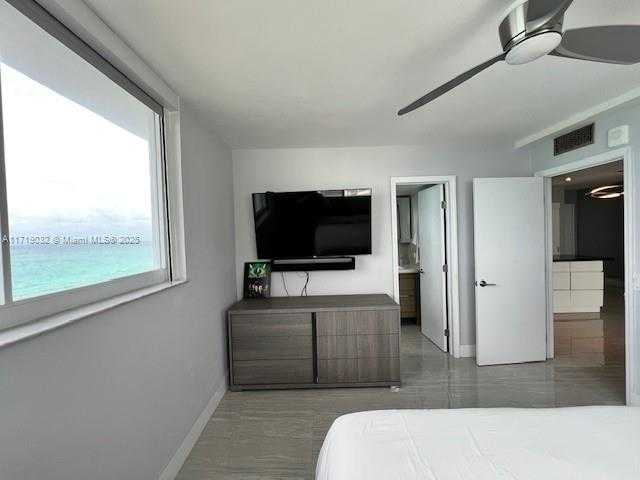 Small Image of 6969 COLLINS AVE #1115, Miami Beach Number 21
