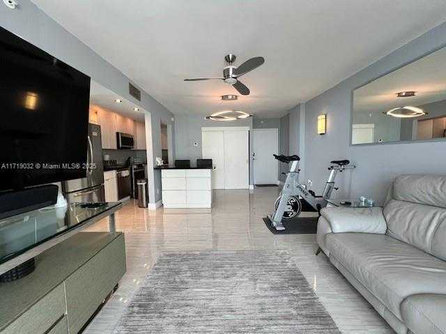 Small Image of 6969 COLLINS AVE #1115, Miami Beach Number 3