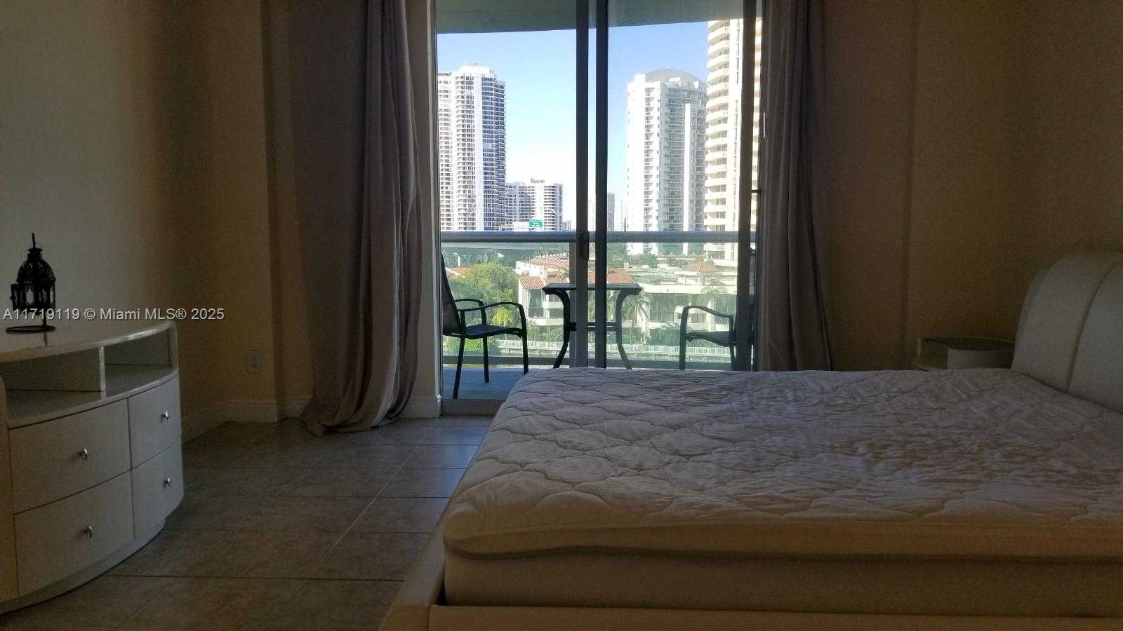 Small Image of 19390 COLLINS AVE #717, Sunny Isles Beach Number 18