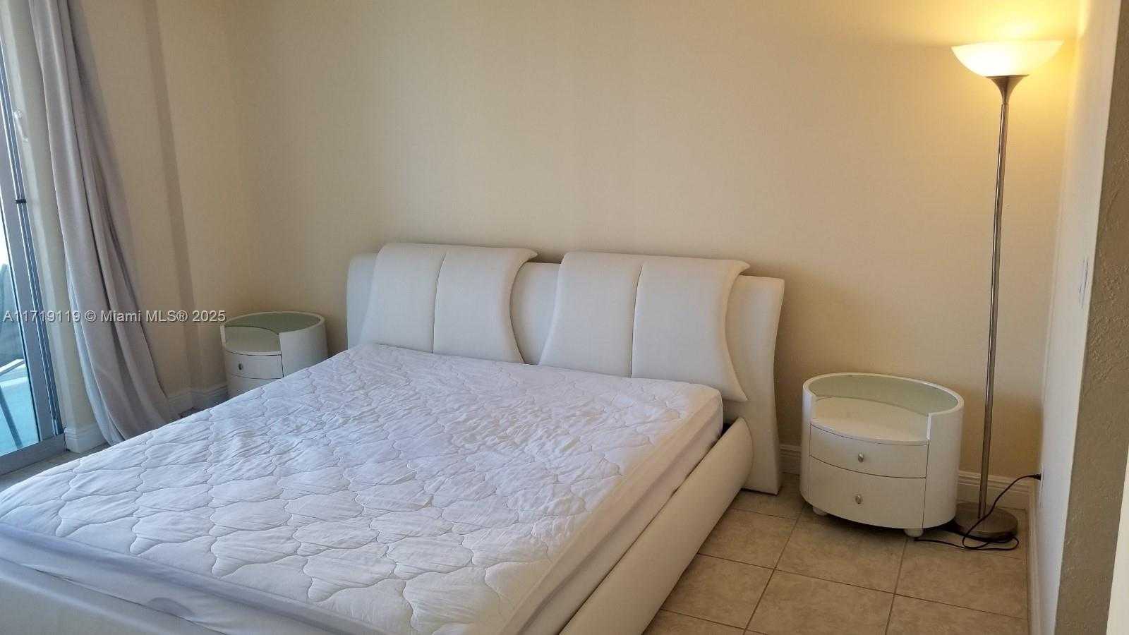 Small Image of 19390 COLLINS AVE #717, Sunny Isles Beach Number 19