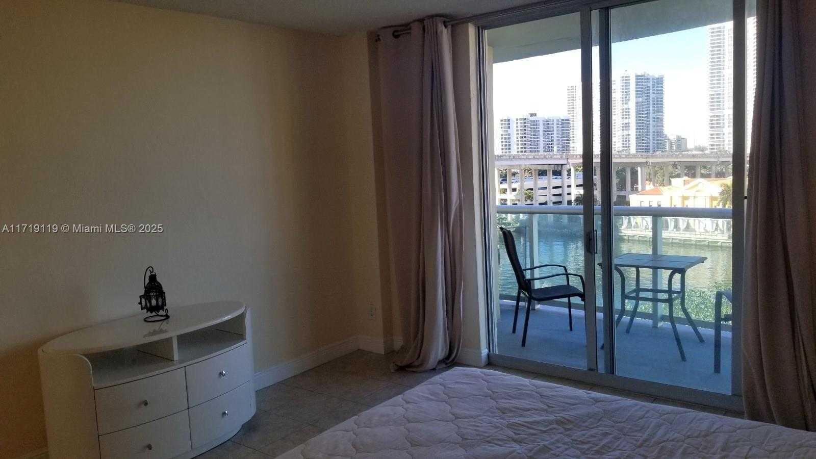 Small Image of 19390 COLLINS AVE #717, Sunny Isles Beach Number 20
