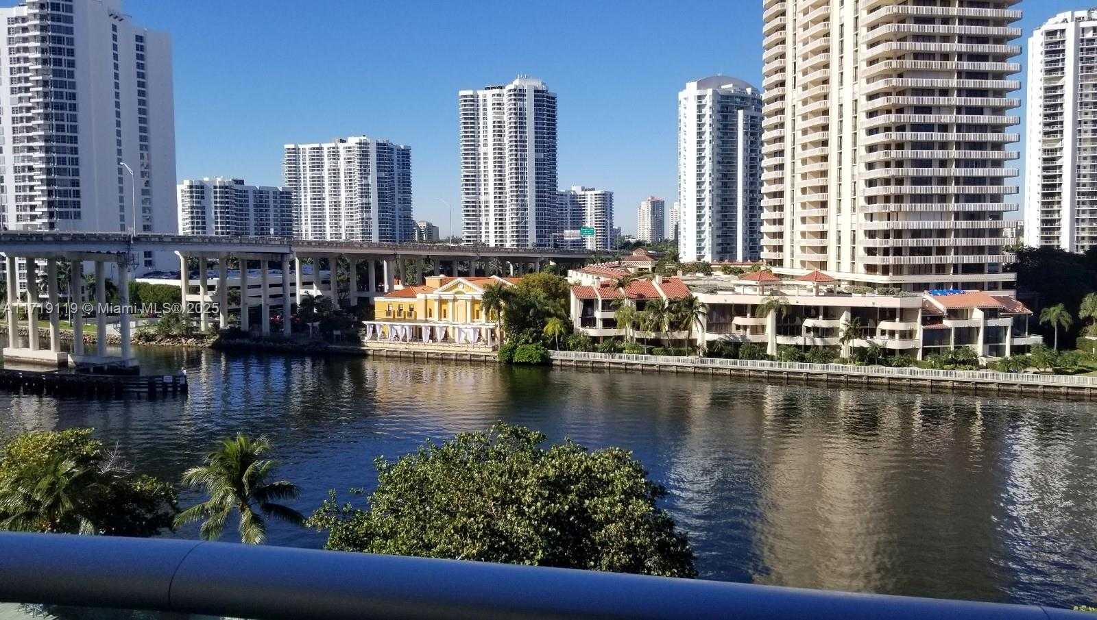 Small Image of 19390 COLLINS AVE #717, Sunny Isles Beach Number 21