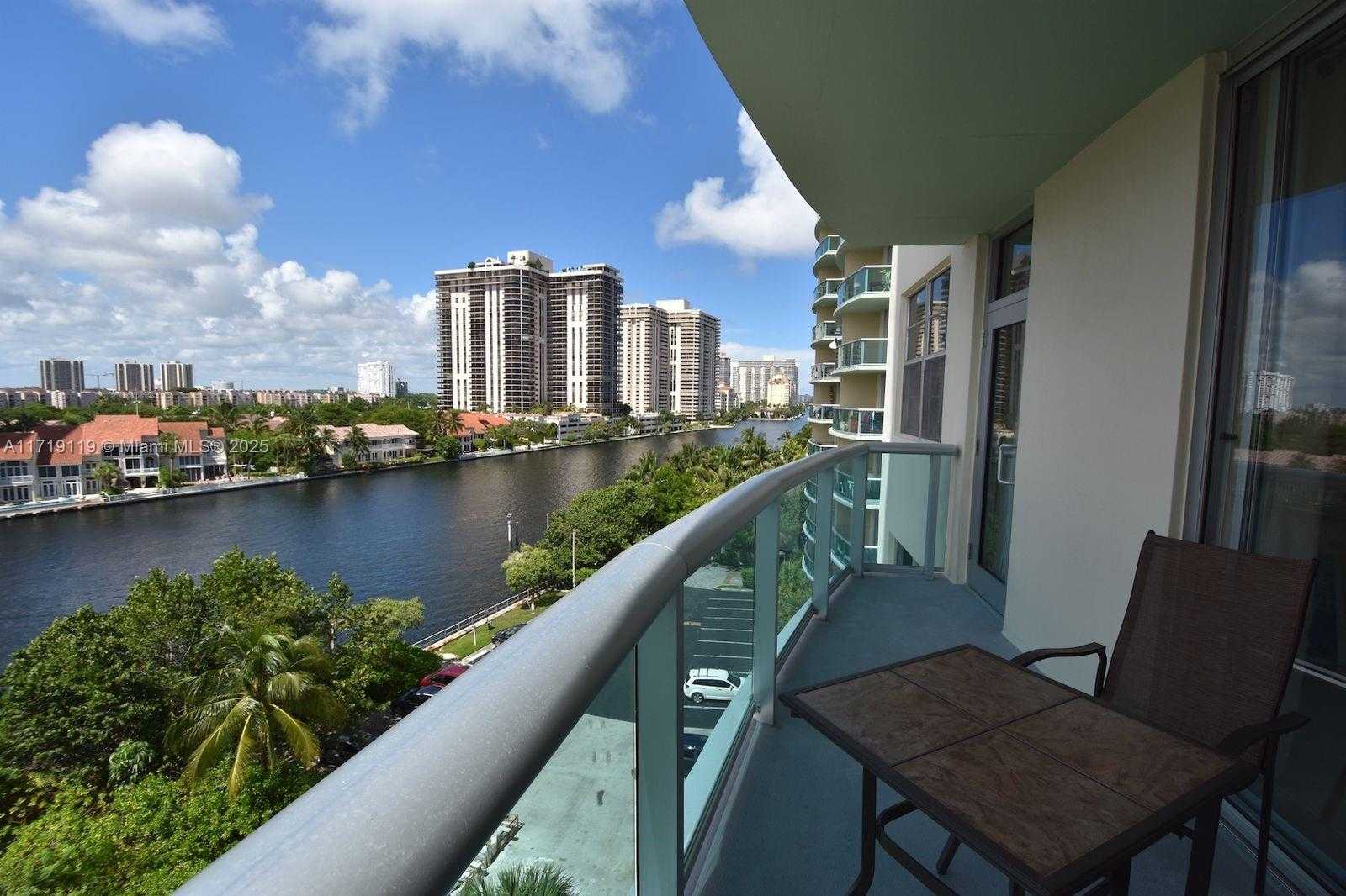 Small Image of 19390 COLLINS AVE #717, Sunny Isles Beach Number 4