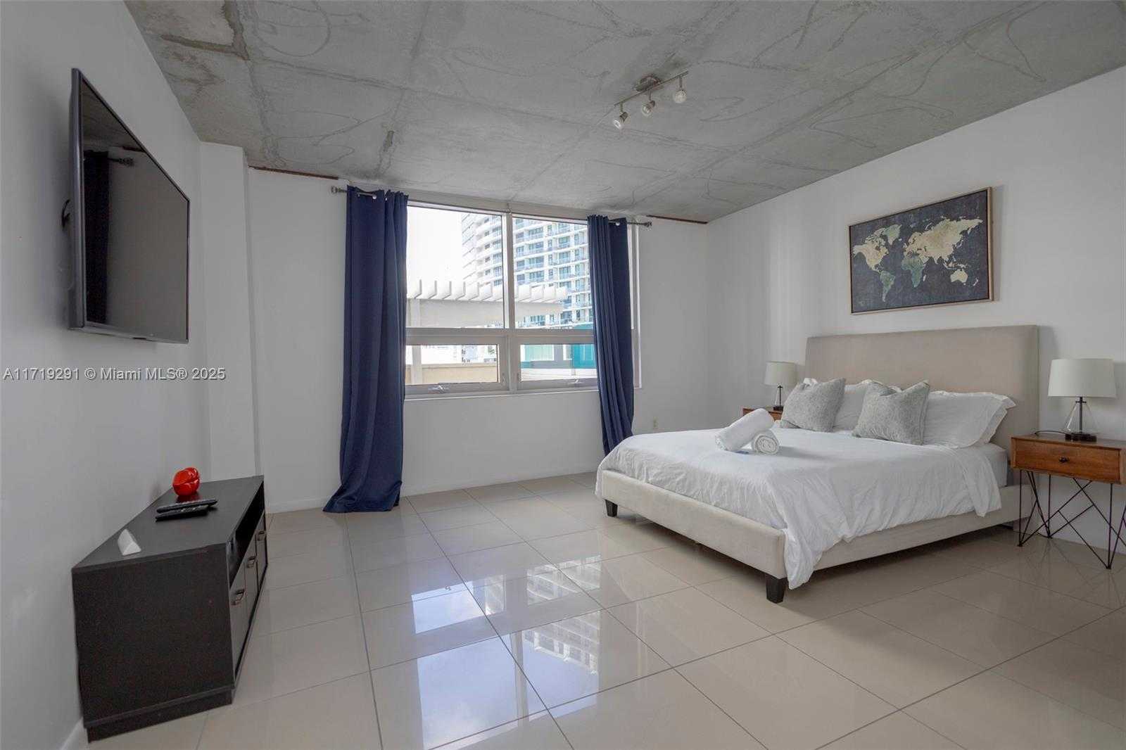 Small Image of 3250 NORTH EAST 1ST AVE #502, Miami Number 25