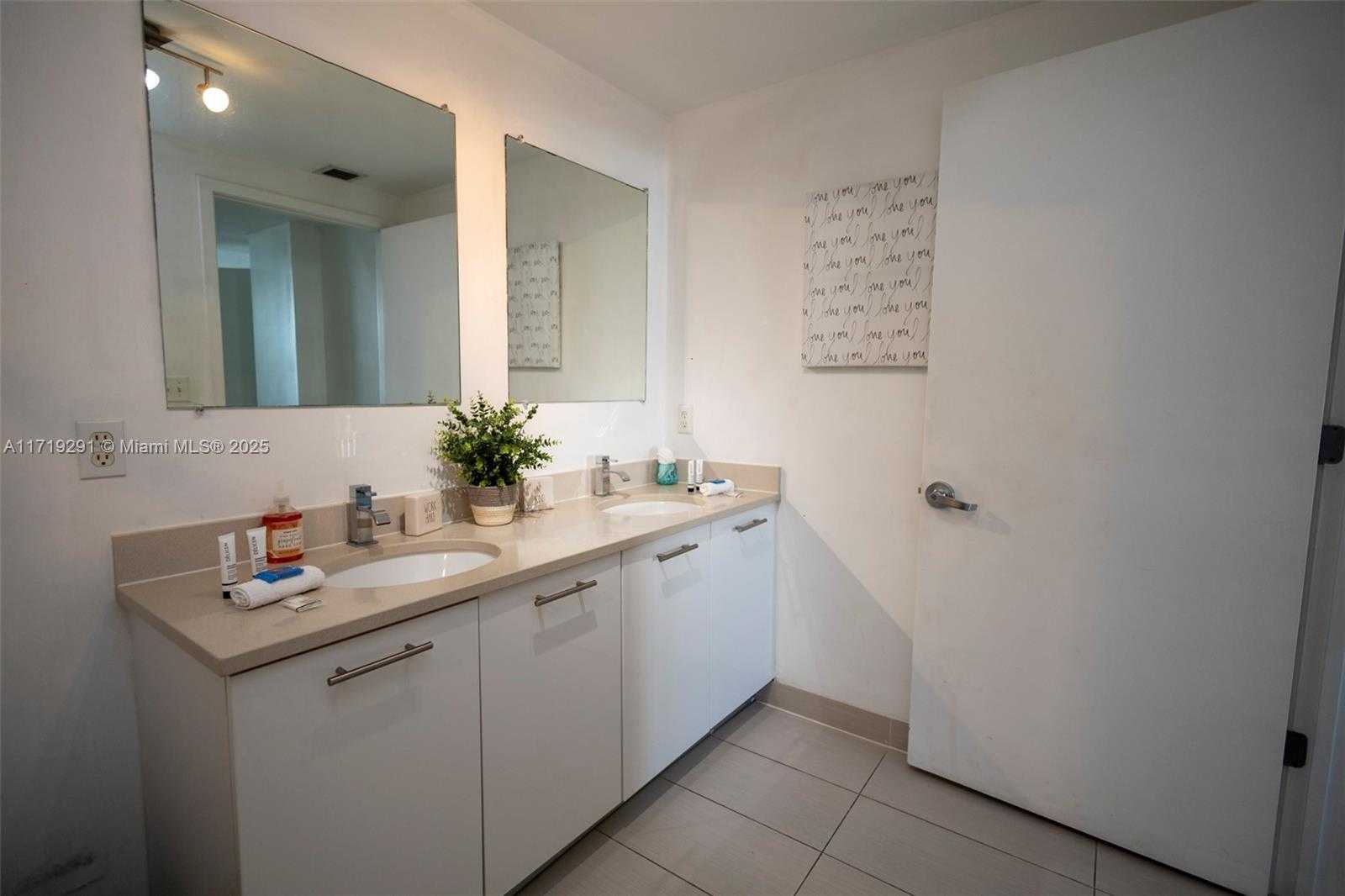 Small Image of 3250 NORTH EAST 1ST AVE #502, Miami Number 36