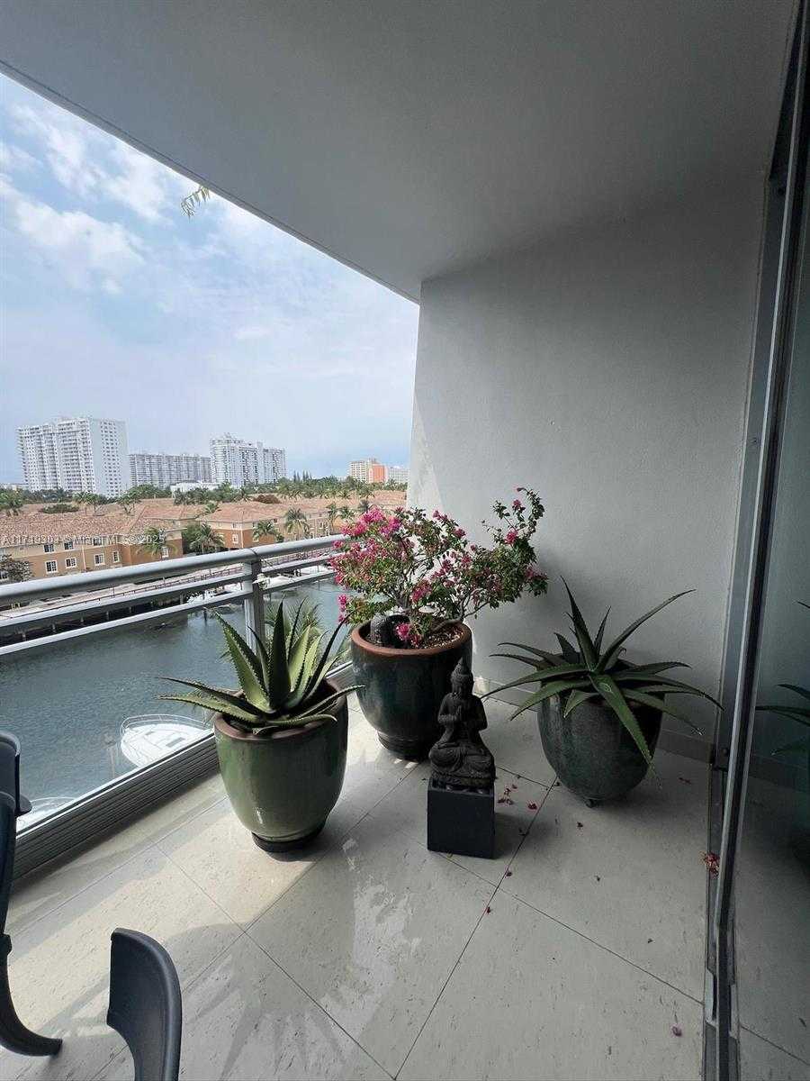 Small Image of 2950 NORTH EAST 188TH ST #406, Aventura Number 18