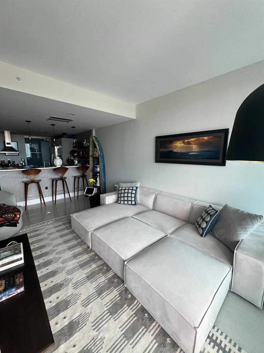 Small Image of 2950 NORTH EAST 188TH ST #406, Aventura Number 3
