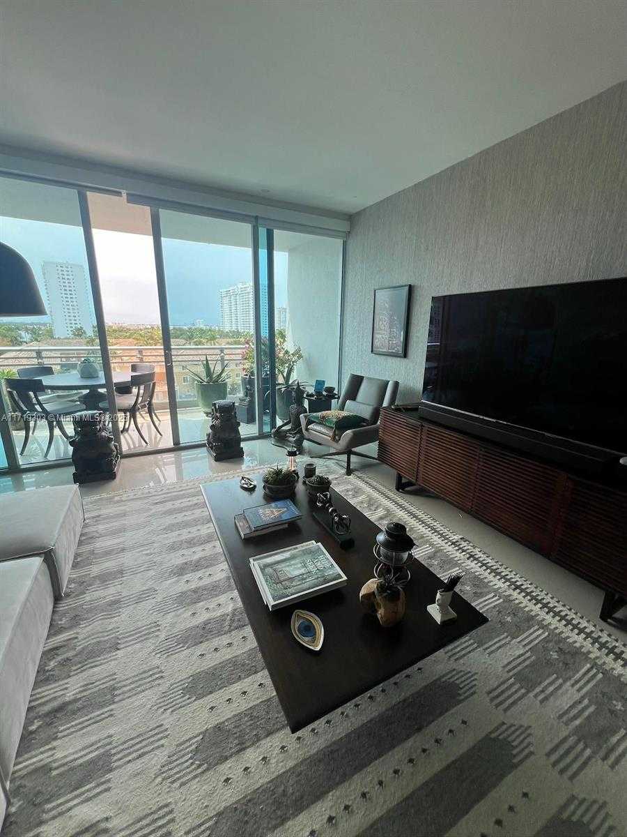 Small Image of 2950 NORTH EAST 188TH ST #406, Aventura Number 4