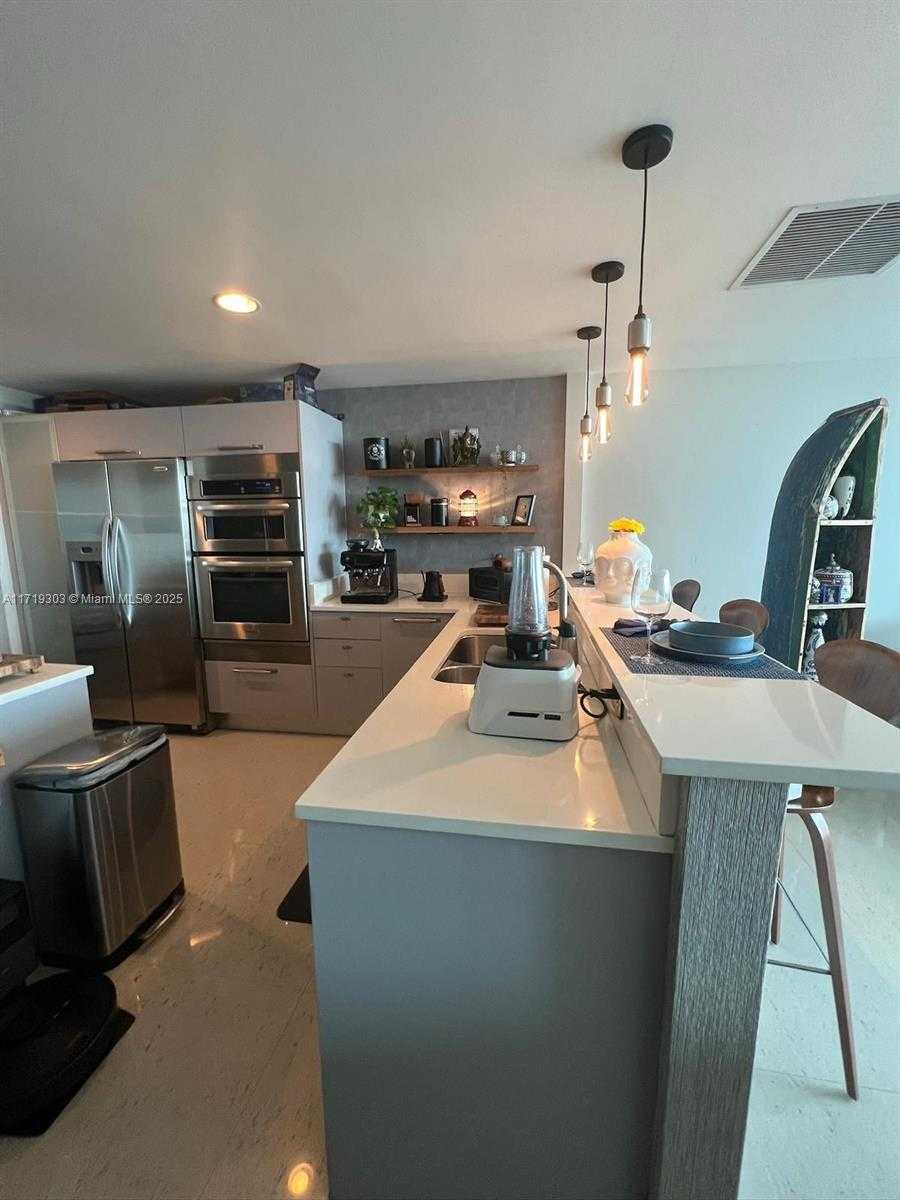 Small Image of 2950 NORTH EAST 188TH ST #406, Aventura Number 7