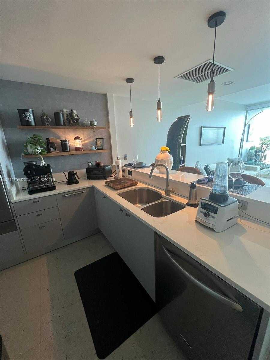 Small Image of 2950 NORTH EAST 188TH ST #406, Aventura Number 8